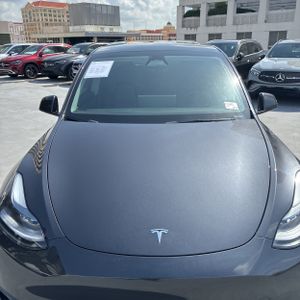 2024 Tesla MODEL Y LONG RANGE 缩略图 15