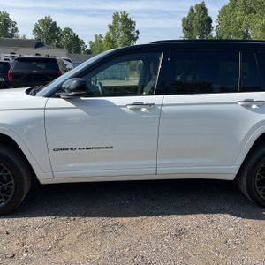 2023 JEEP GRAND CHEROKEE L SUMMIT 照片 4