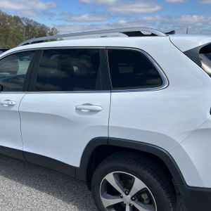 JEEP CHEROKEE LIMITED - 6