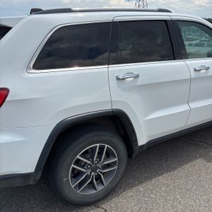 2020 JEEP GRAND CHEROKEE LIMITED — фото 9