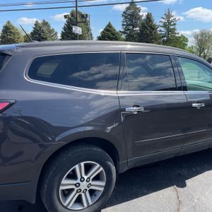 CHEVROLET TRAVERSE LT - 9