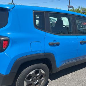 JEEP RENEGADE - 9