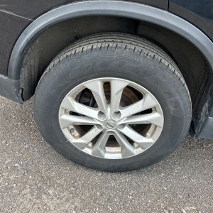 2016 Nissan ROGUE SV 缩略图 19