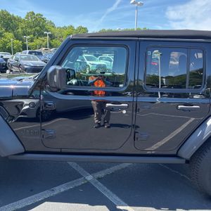 JEEP WRANGLER UNLIMITED WILLYS - 4