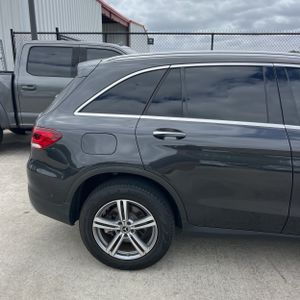 MERCEDES-BENZ GLC - 9