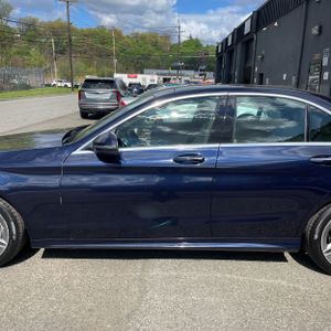 MERCEDES-BENZ C-CLASS - 4