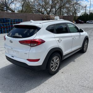 HYUNDAI TUCSON SEL - 8