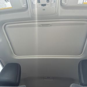 صورة 40 لـ 2017 Toyota RAV4 XLE
