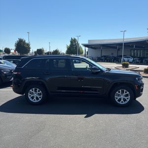 2023 JEEP GRAND CHEROKEE LIMITED photo 10