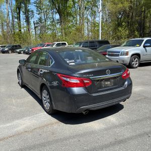 NISSAN ALTIMA 2.5 SV - 4