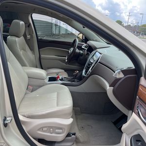 صورة مصغرة 33 لـ 2013 Cadillac SRX PERFORMANCE COLLECTION