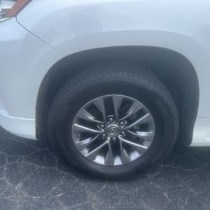 2014 Lexus GX 460 LUXURY — фото 17