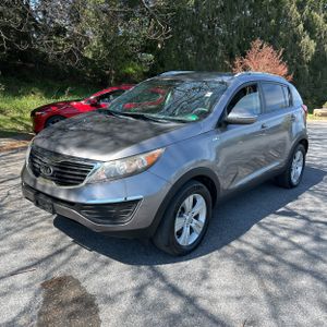 KIA SPORTAGE LX - 1