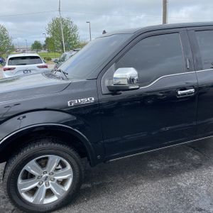 FORD F-150 PLATINUM - 2