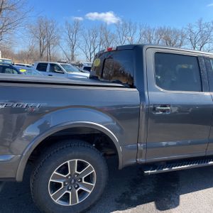 FORD F-150 XLT - 9