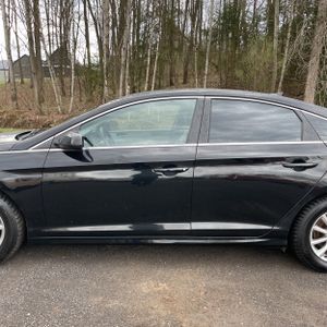 HYUNDAI SONATA SE - 4