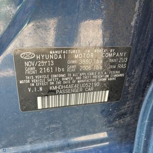 صورة مصغرة 51 لـ 2014 Hyundai ELANTRA SE