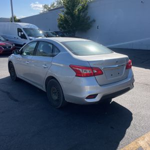 2016 Nissan SENTRA SR — фото 5