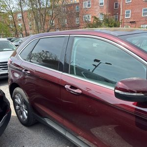 FORD EDGE TITANIUM - 10