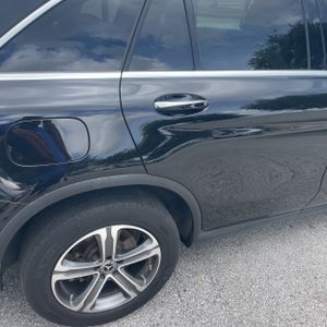 MERCEDES-BENZ GLC - 8