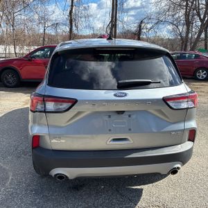 FORD ESCAPE SE - 7