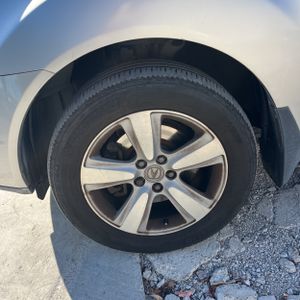 صورة مصغرة 17 لـ 2011 Acura MDX SH-AWD W/TECH