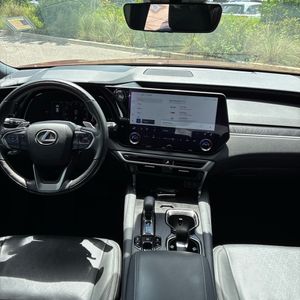 صورة 37 لـ 2023 Lexus RX 350 PREMIUM+