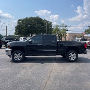 صورة 3 لـ 2015 Chevrolet SILVERADO 2500HD LTZ