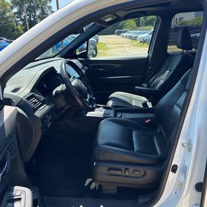 صورة مصغرة 32 لـ 2020 Honda PASSPORT EX-L