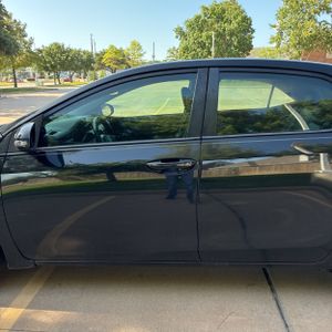 2015 Toyota COROLLA S PLUS — фото 4
