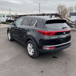 KIA SPORTAGE LX - 5