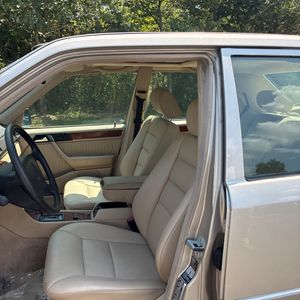 1994 Mercedes-BENZ E 320 照片 31