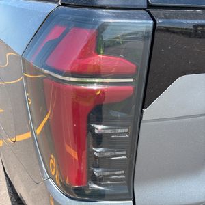 2025 Chevrolet TAHOE Z71 — миниатюра 73