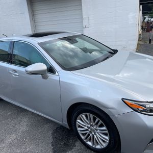 2017 Lexus ES 350 BASE — миниатюра 13