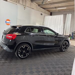 صورة 10 لـ 2019 Mercedes-BENZ GLA