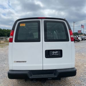 CHEVROLET EXPRESS - 7
