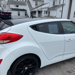 HYUNDAI VELOSTER BASE - 9