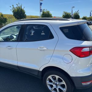 FORD ECOSPORT SE - 6
