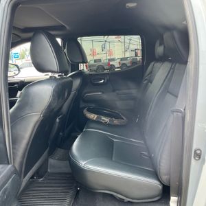 صورة 34 لـ 2018 Toyota TACOMA TRD OFF-ROAD