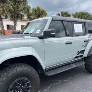FORD BRONCO RAPTOR - 2