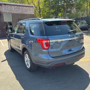 FORD EXPLORER BASE - 5