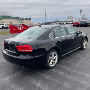 VOLKSWAGEN PASSAT 2.0L TDI SE - 8