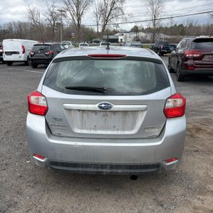 SUBARU IMPREZA 2.0I - 7