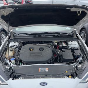صورة مصغرة 44 لـ 2017 FORD FUSION SE