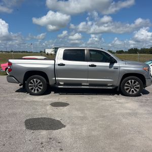 2019 Toyota TUNDRA LIMITED photo 10