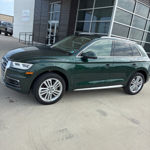 AUDI Q5 2.0T PREMIUM - 3