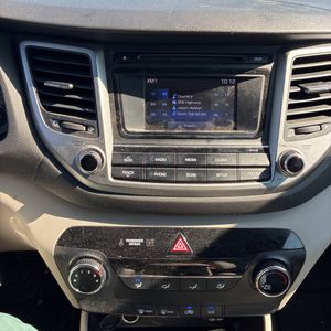 صورة مصغرة 37 لـ 2017 Hyundai TUCSON SE