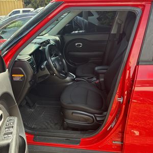 2017 KIA SOUL + 缩略图 29
