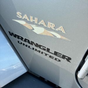 صورة 23 لـ 2015 JEEP WRANGLER UNLIMITED SAHARA