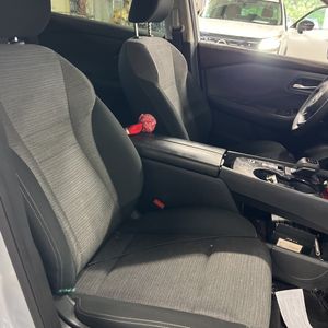 2022 Nissan ROGUE SV 缩略图 32